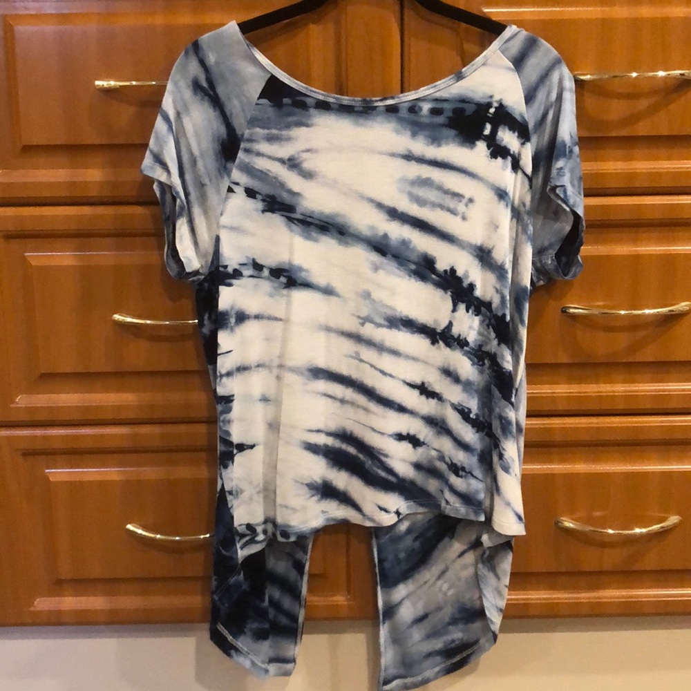 Open back shirt